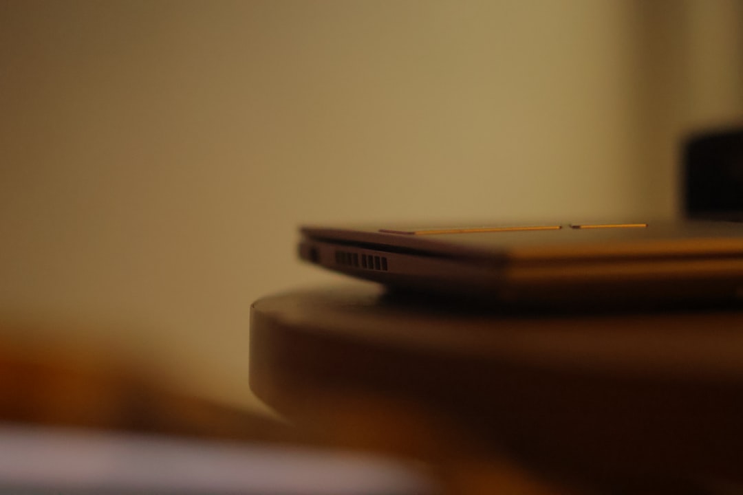 Why Cameras Still Cannot See What Your Eyes See